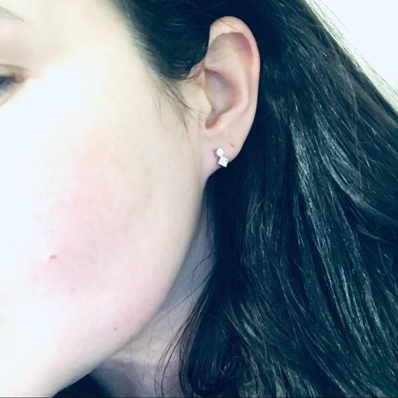 NEW: Fashionable Dainty Sterling Silver [Stamped 925s] CZ Post Stud Earrings - Picture 3 of 16